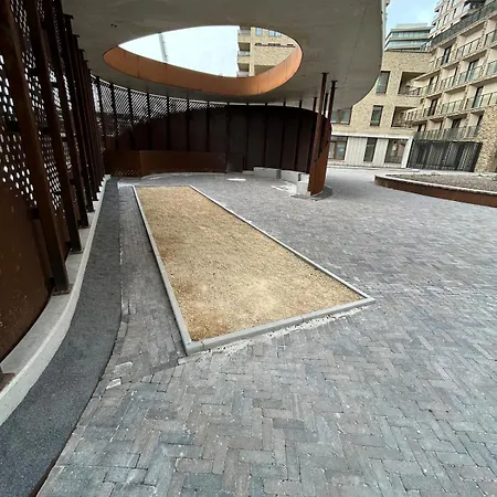 公寓 New Luxury In Prime Location In